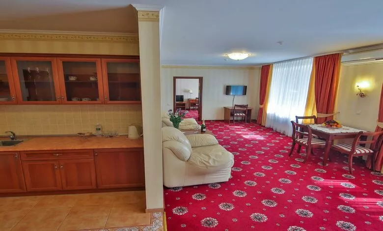 Апартаменти +