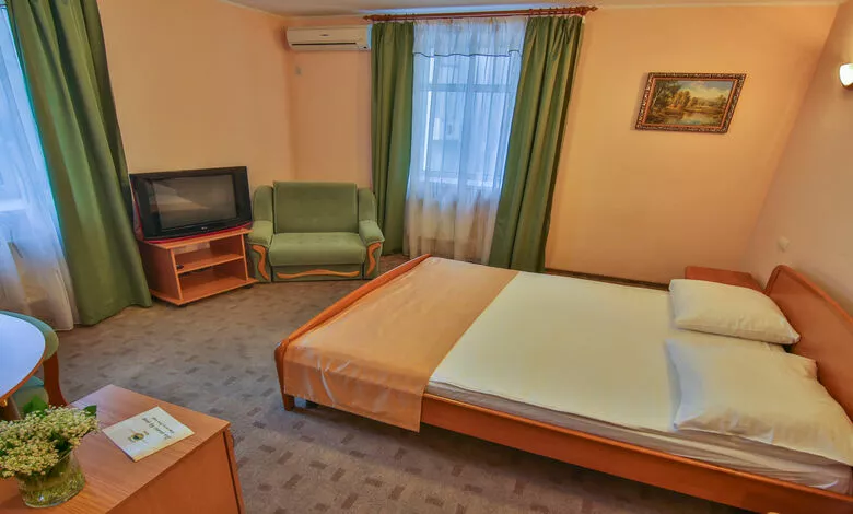 Стандарт у корпусі "С" і "В"