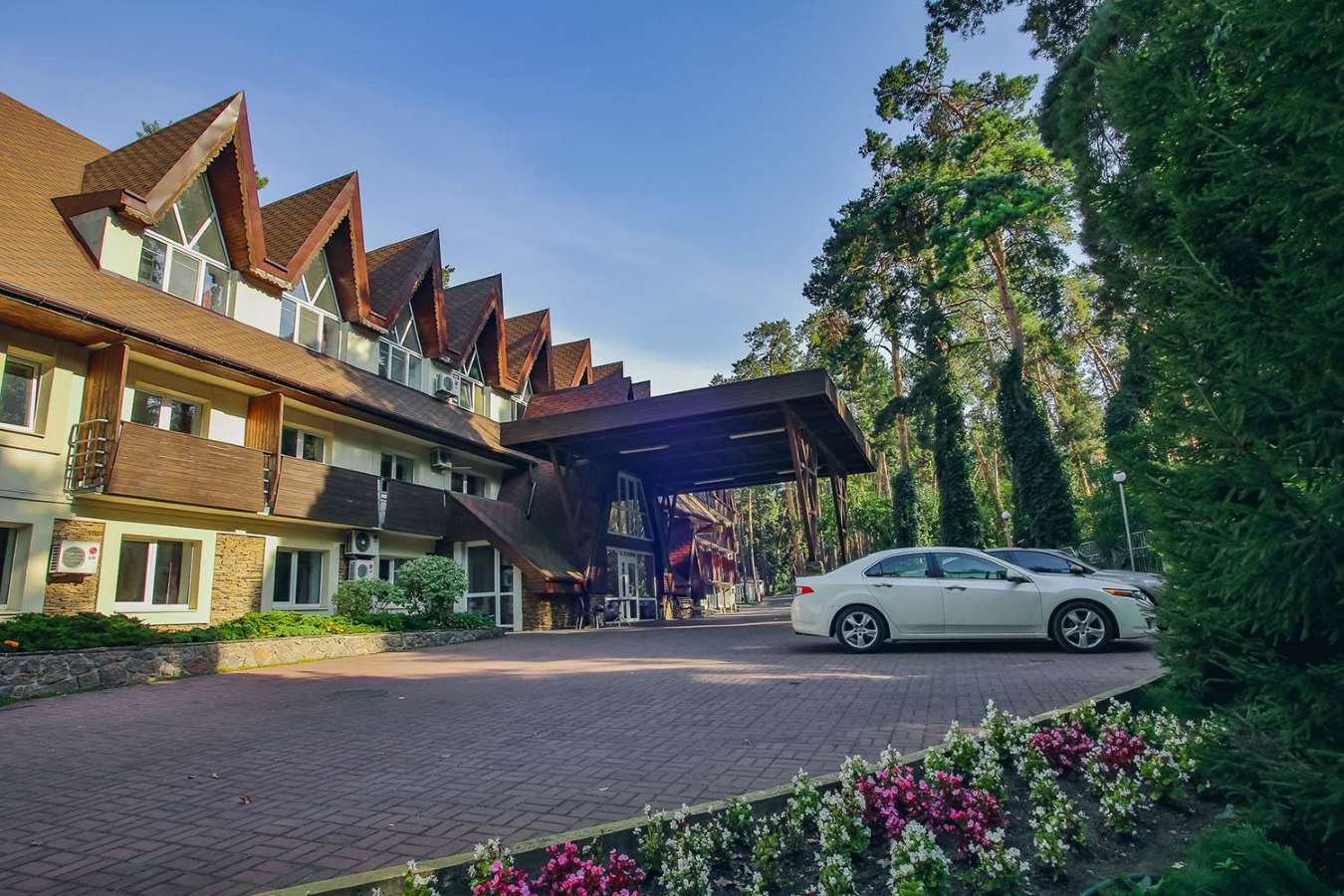 готель в Черкасах